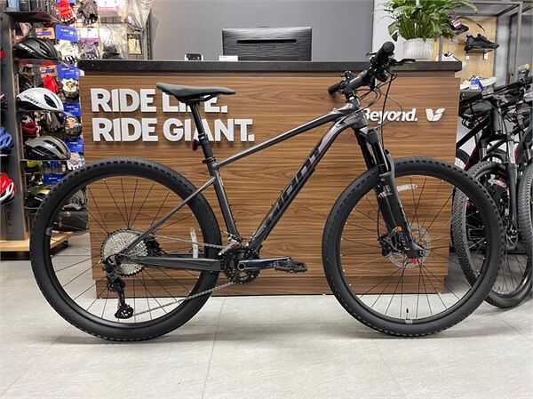 Xe đạp địa hình thể thao Giant XTC SLR 2 2025***